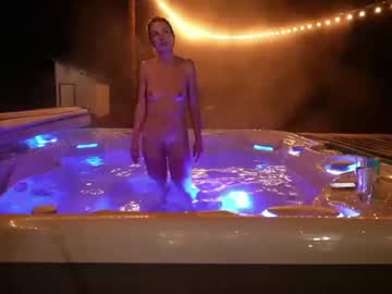 couple
        blondefoxsilverfox cam image #3101928