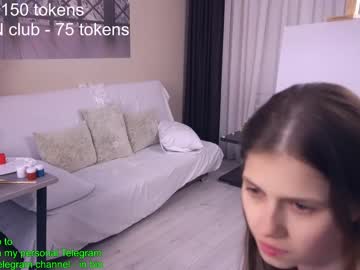 girl
        maydacarls cam image #3875266