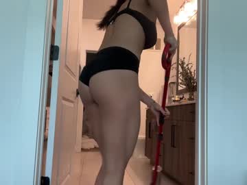 girl
        camiliakxoxo cam image #5455400