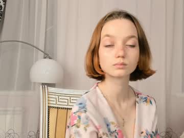 girl
        constancefyr cam image #1886706