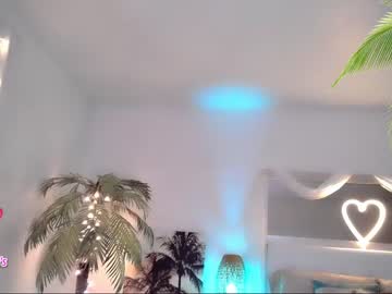 girl
        amyvalentine cam image #2298335
