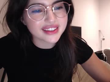 girl
        playnofuckinggames cam image #4923776