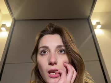 girl
        faseremx cam image #6716521