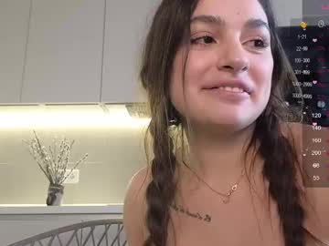 girl
        jessiexxi cam image #5122070