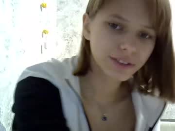 girl
        the_partisan cam image #3864833