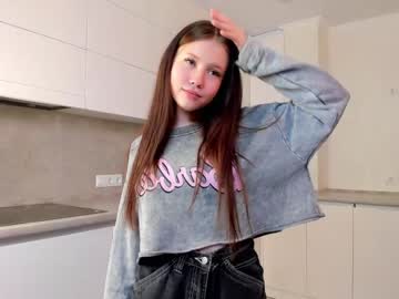 girl
        dorisflack cam image #4090139