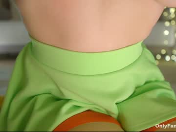 girl
        _djad_ cam image #3374540