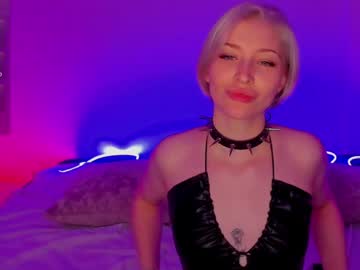 girl
        tinna_parkers cam image #5249875