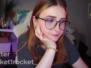 girl
        pocketrocket_ cam image #2957378