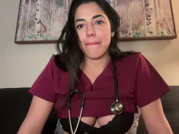 girl
        luxcher22 cam image #5782200