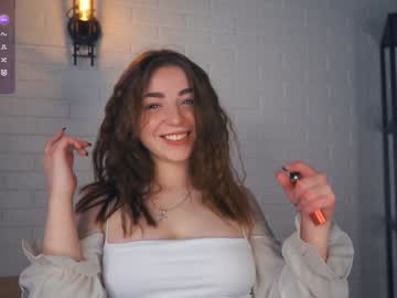 girl
        rowenahallman cam image #5531650