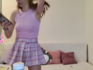 girl Nude Cam Girls Playing Games with tasty_anna