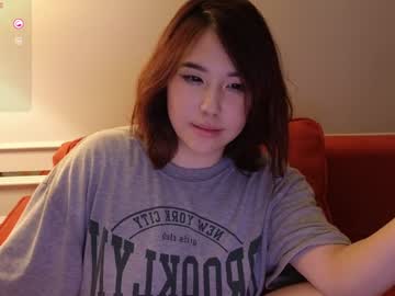 girl
        ki_mi cam image #5103532