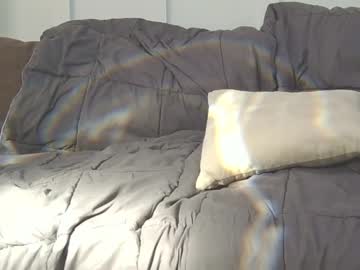 couple
        budbunni cam image #5469204