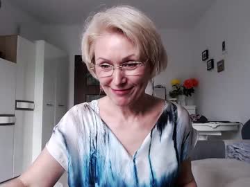 girl
        jasmin18v cam image #4024009