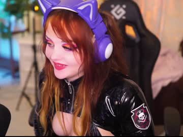 girl
        faith_chan cam image #4222011