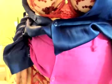 girl
        braingirl cam image #1376922