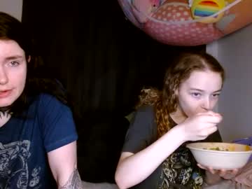 couple
        leanbeefpattywannabe cam image #4136475