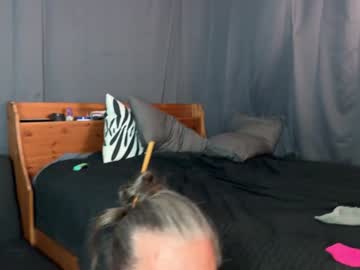couple
        heathaustin8bi7 cam image #5091844