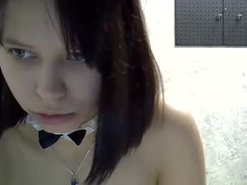 girl
        the_partisan cam image #3936790