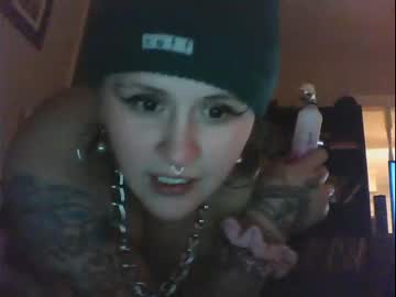 couple
        grungyhotmessmama cam image #885243
