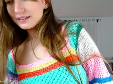 girl
        ambertan1 cam image #2604749