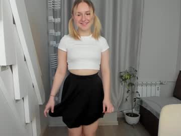 girl
        zanzara_ cam image #677937
