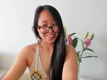 girl
        naughtynerdygirl cam image #6690443