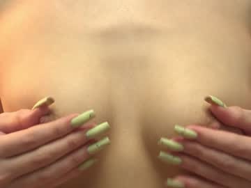 girl
        kiriko_chan cam image #3881705