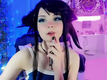 girl
        ronnie_neko cam image #3021455