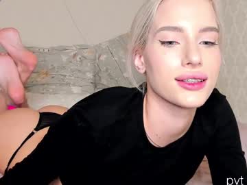girl
        katebremar cam image #6492270