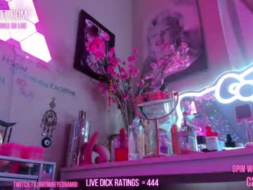 girl
        butterybubblebutt cam image #1364333