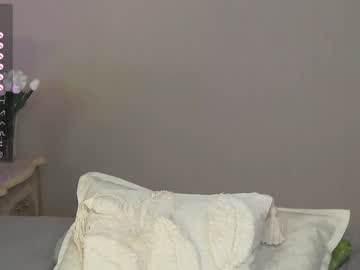girl
        cute_shine cam image #4315593