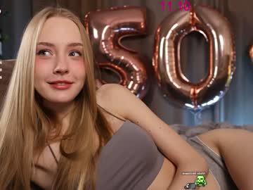 girl
        lissa_meooow cam image #5230528