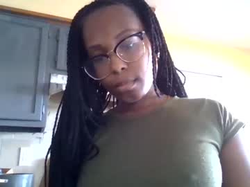 girl
        drinkbrandi15 cam image #1920150