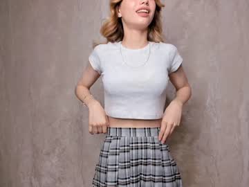 girl
        olivia_madyson cam image #2148280