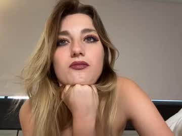 girl
        faseremx cam image #4804562