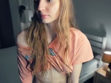 girl
        ani_hunny cam image #6043600