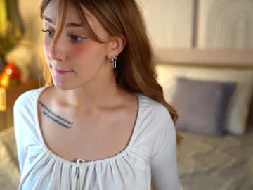 girl
        oliviavilolobos cam image #5403660
