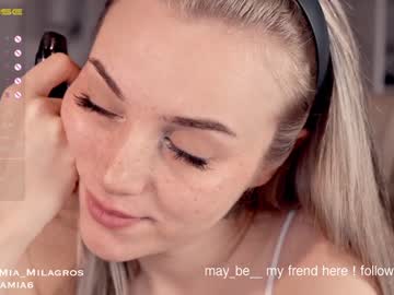 girl
        mia_milagros cam image #371943