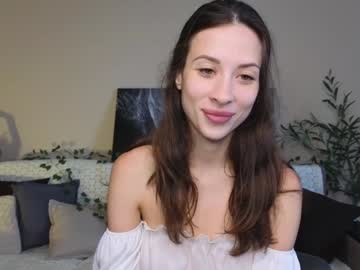 girl
        _sunny_mood cam image #4540714