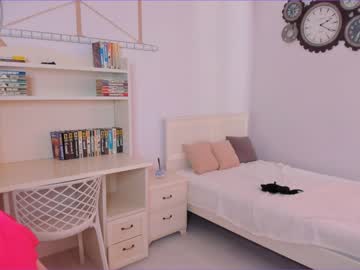 girl
        elizabethahmed cam image #2111310