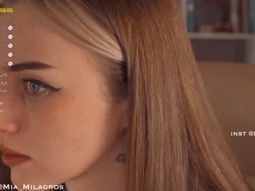 girl
        mia_milagros cam image #588583