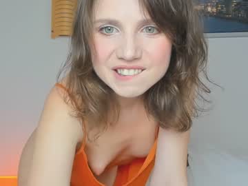 girl
        stellawells cam image #1862980