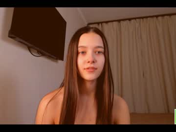 girl
        amandamedrano cam image #808120