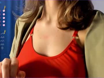 girl
        lilla_cutie cam image #3639647
