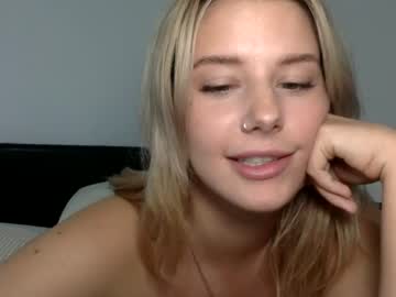 girl
        _xobbylizziexo cam image #2416711