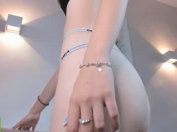girl
        darling_dreamer cam image #2147049