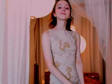 girl
        hailiemills cam image #170940