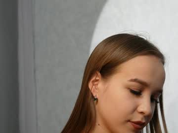 girl
        yeepshyy cam image #5270206